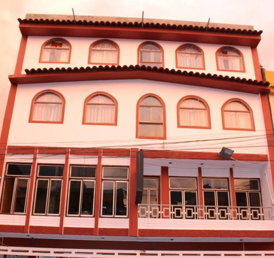 Amaru Hotel Huaraz Екстер'єр фото